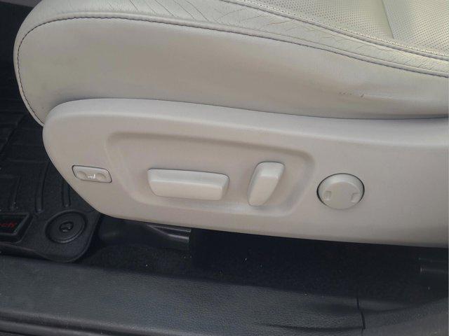 used 2014 Toyota Highlander car, priced at $18,359