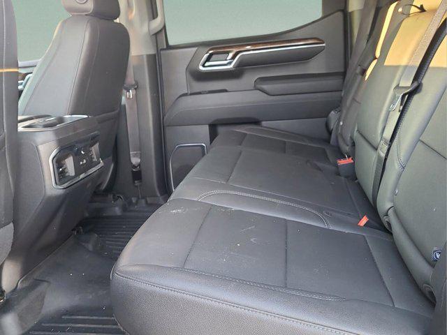 used 2022 GMC Sierra 1500 car, priced at $39,317