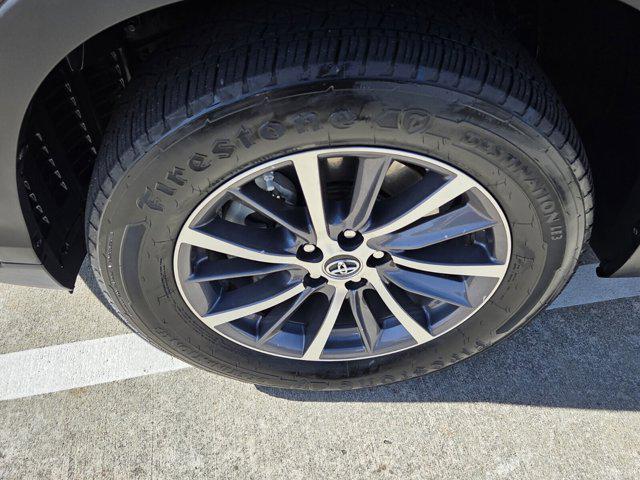 used 2017 Toyota Highlander car, priced at $16,083