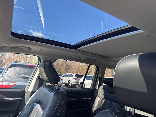 used 2023 Jeep Grand Cherokee 4xe car, priced at $25,990