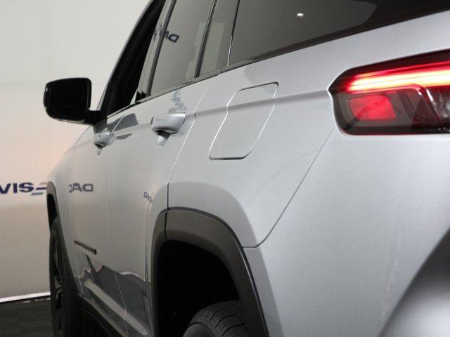 new 2026 Jeep Grand Cherokee car, priced at $48,750