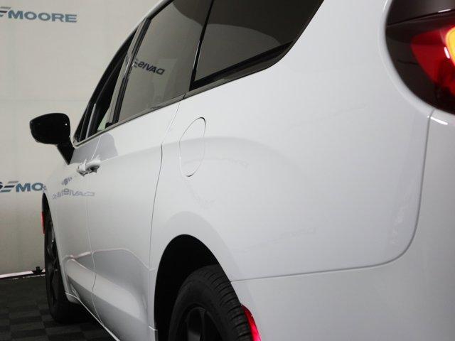 new 2026 Chrysler Pacifica car, priced at $49,905