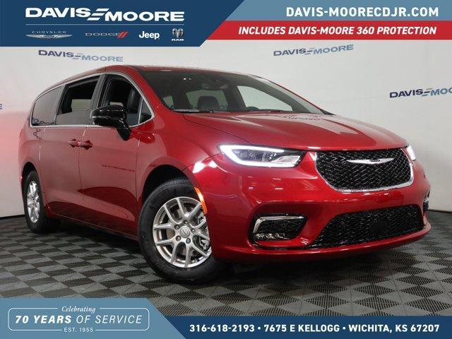 new 2026 Chrysler Pacifica car, priced at $46,930