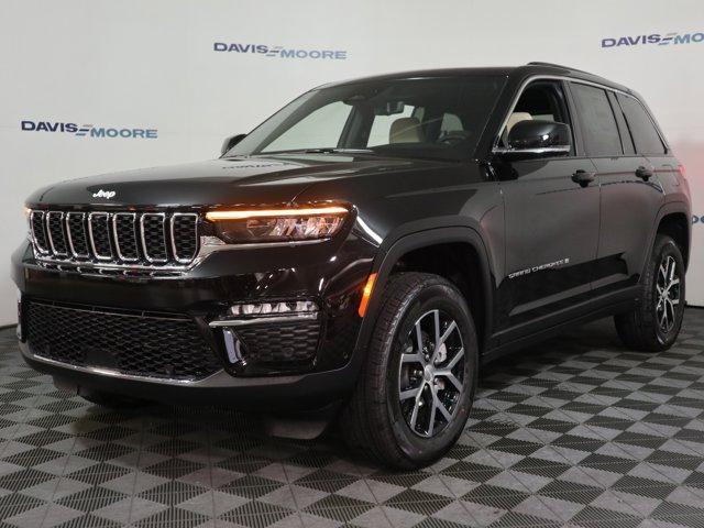 new 2025 Jeep Grand Cherokee car, priced at $52,935