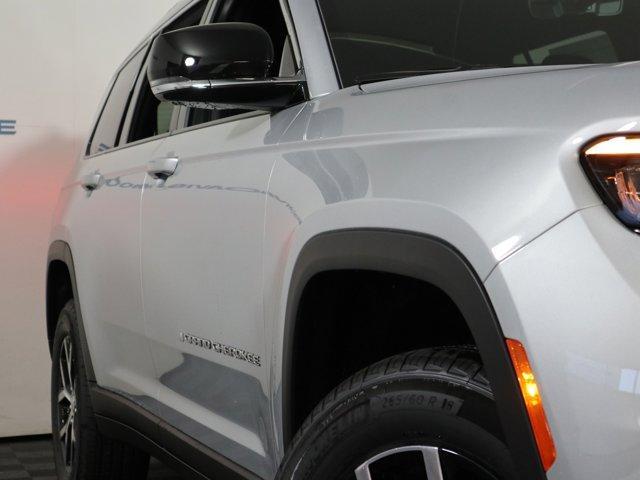 new 2025 Jeep Grand Cherokee L car, priced at $50,245