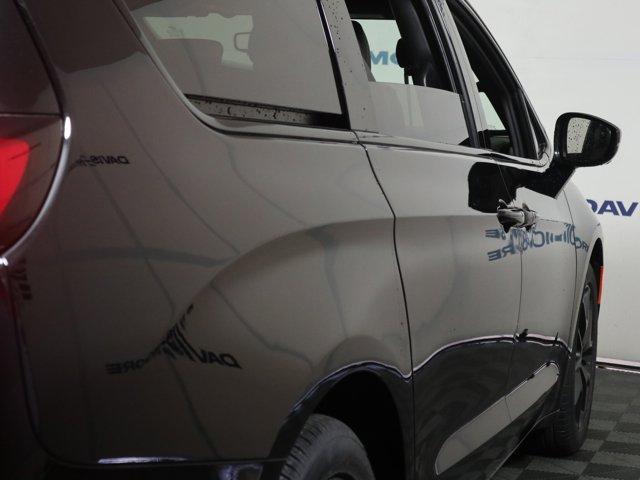 new 2026 Chrysler Pacifica car, priced at $54,250