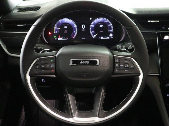 new 2025 Jeep Grand Cherokee car, priced at $44,170