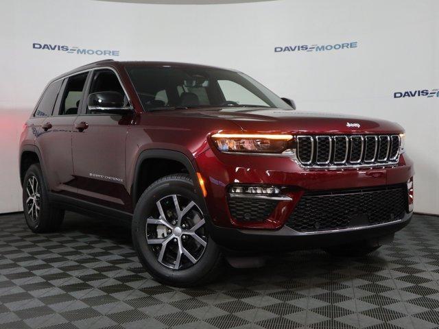 new 2025 Jeep Grand Cherokee car, priced at $52,935