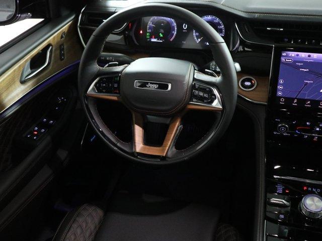 new 2025 Jeep Grand Cherokee car, priced at $69,400