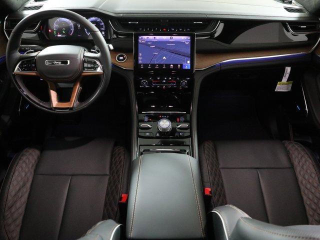 new 2025 Jeep Grand Cherokee car, priced at $69,400