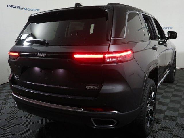 new 2025 Jeep Grand Cherokee car, priced at $69,400
