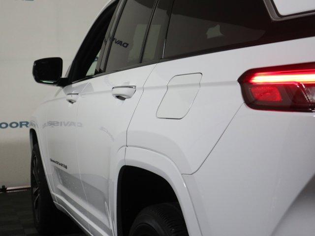 used 2022 Jeep Grand Cherokee car, priced at $36,495