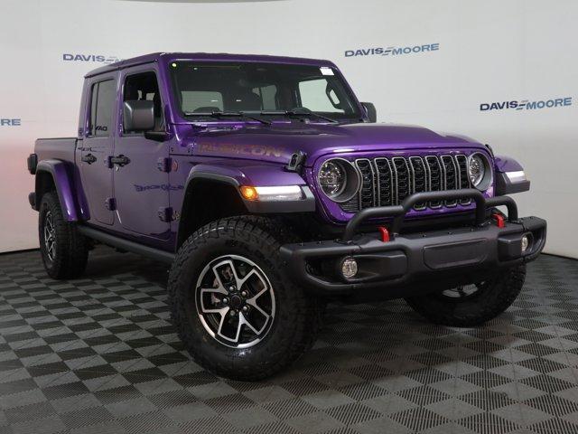 new 2026 Jeep Gladiator car, priced at $63,925