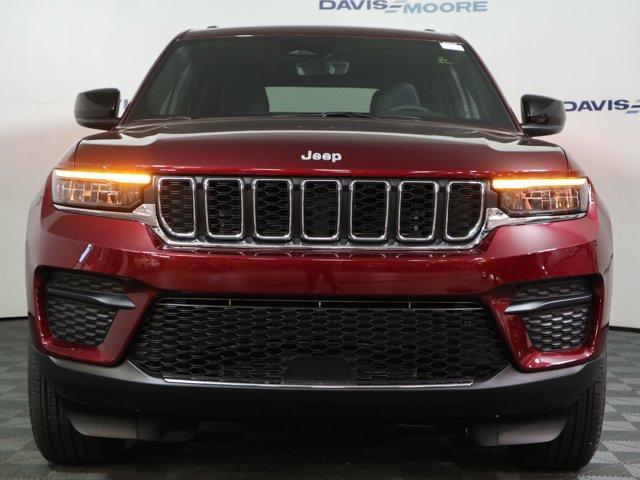 new 2025 Jeep Grand Cherokee car, priced at $42,375