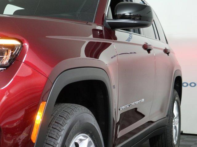 new 2025 Jeep Grand Cherokee car, priced at $42,375