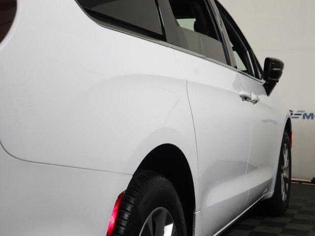 new 2026 Chrysler Pacifica car, priced at $49,640