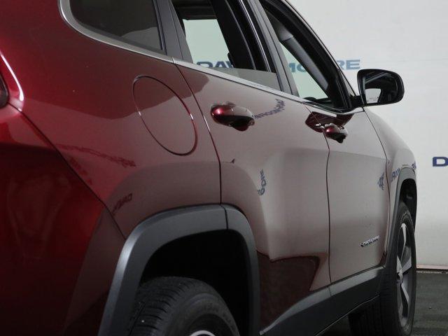 used 2019 Jeep Cherokee car, priced at $18,995