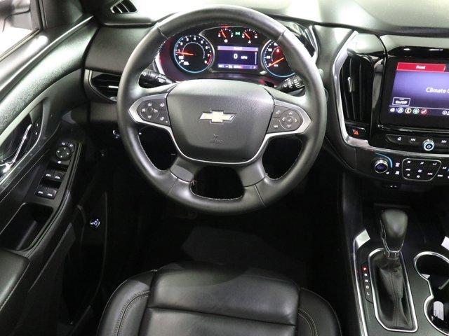 used 2023 Chevrolet Traverse car, priced at $32,664