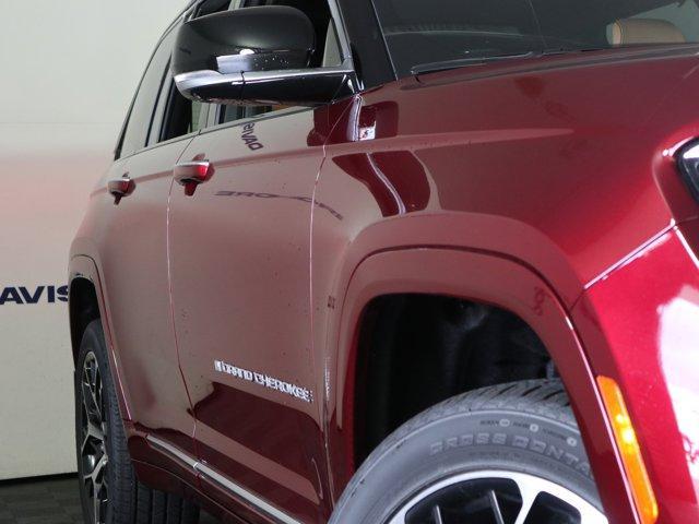 new 2025 Jeep Grand Cherokee car, priced at $69,825