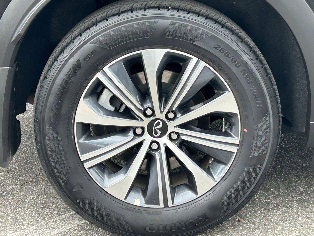 used 2025 INFINITI QX60 car, priced at $37,600