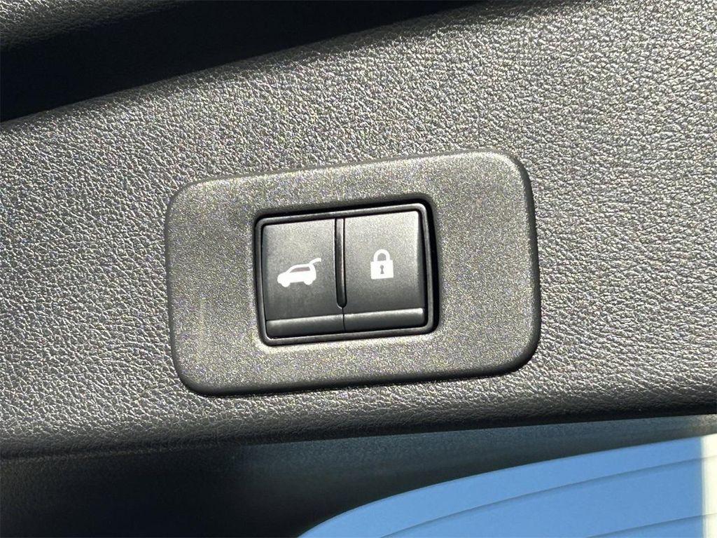 used 2025 Nissan Murano car, priced at $34,600