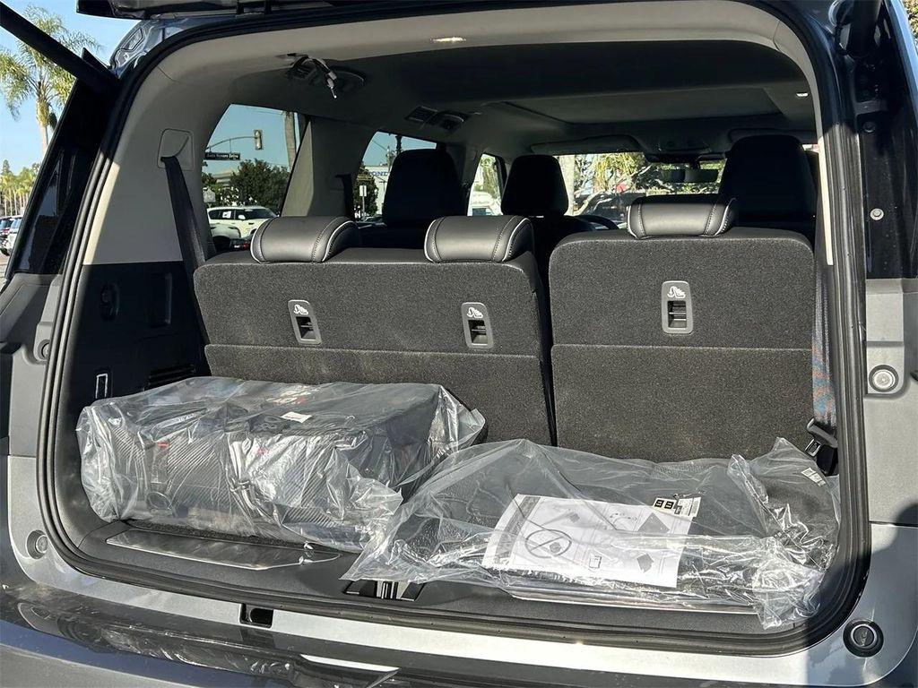 new 2026 INFINITI QX80 car, priced at $89,995