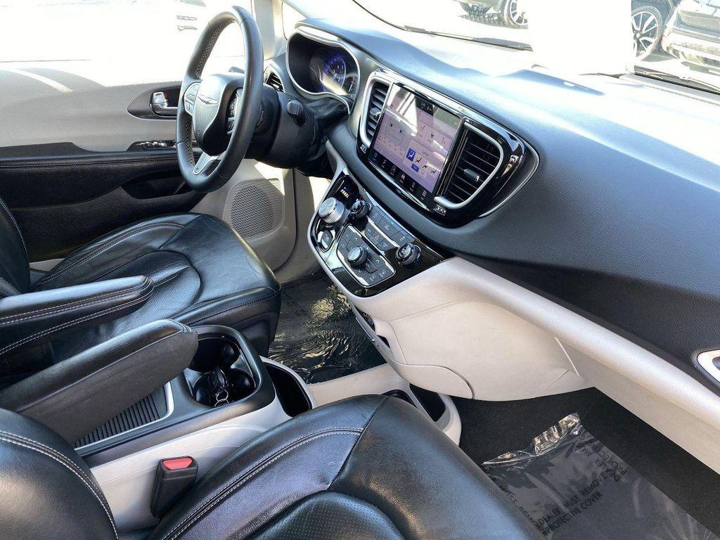 used 2022 Chrysler Pacifica car, priced at $19,888
