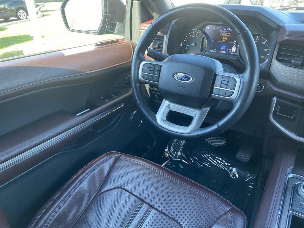 used 2023 Ford Expedition car, priced at $37,000