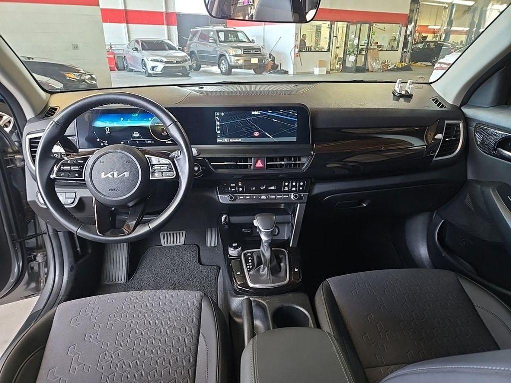 used 2024 Kia Seltos car, priced at $23,100