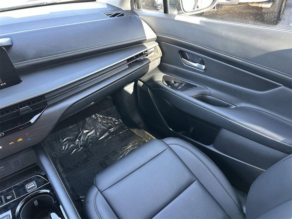 used 2025 Nissan Murano car, priced at $34,600