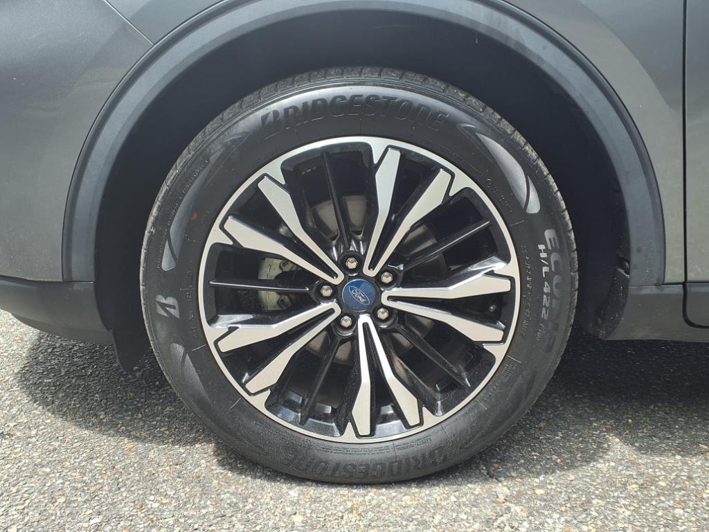 used 2022 Ford Escape car, priced at $20,690