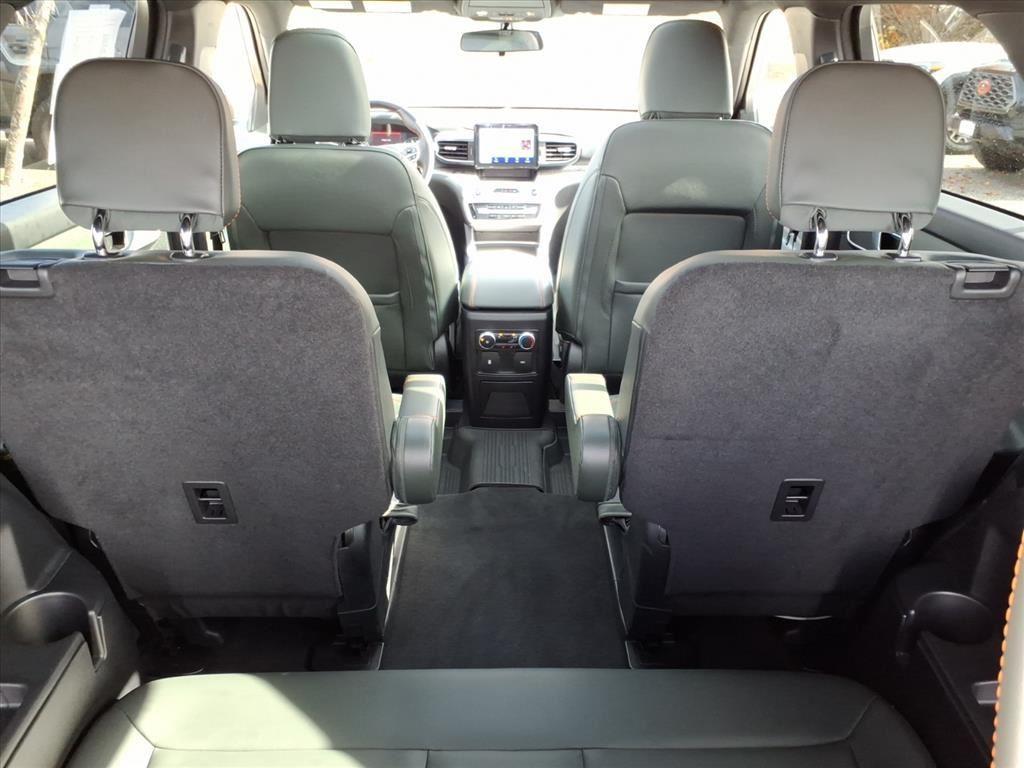 used 2022 Ford Explorer car, priced at $33,384
