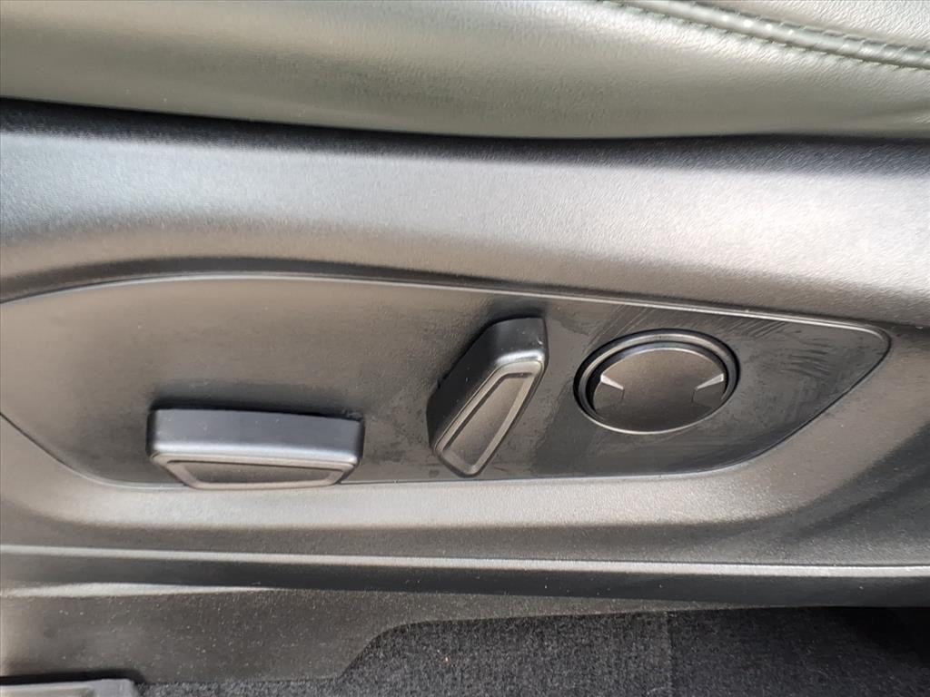 used 2022 Ford Explorer car, priced at $33,384