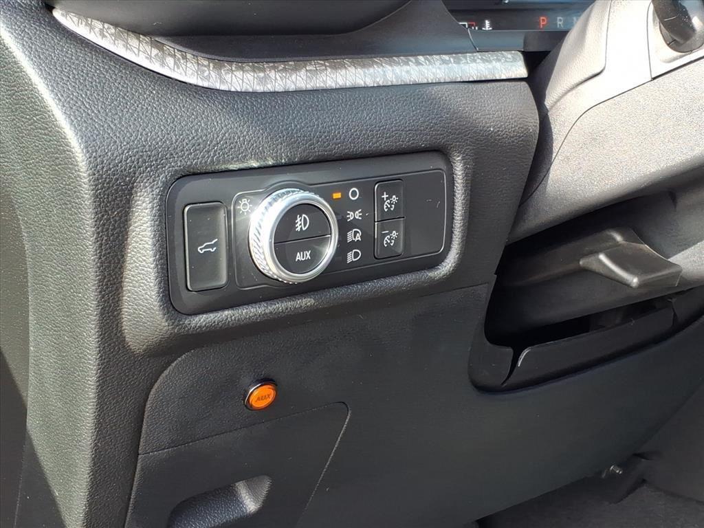 used 2022 Ford Explorer car, priced at $33,384