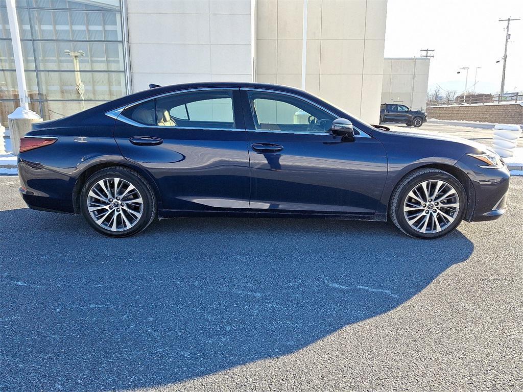 used 2019 Lexus ES 350 car, priced at $29,399