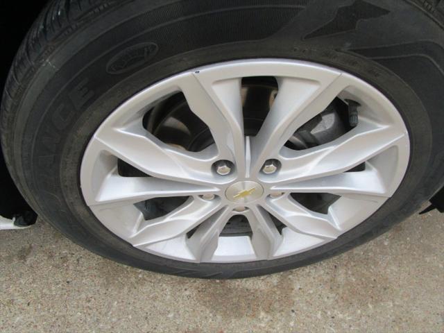 used 2020 Chevrolet Malibu car, priced at $16,500