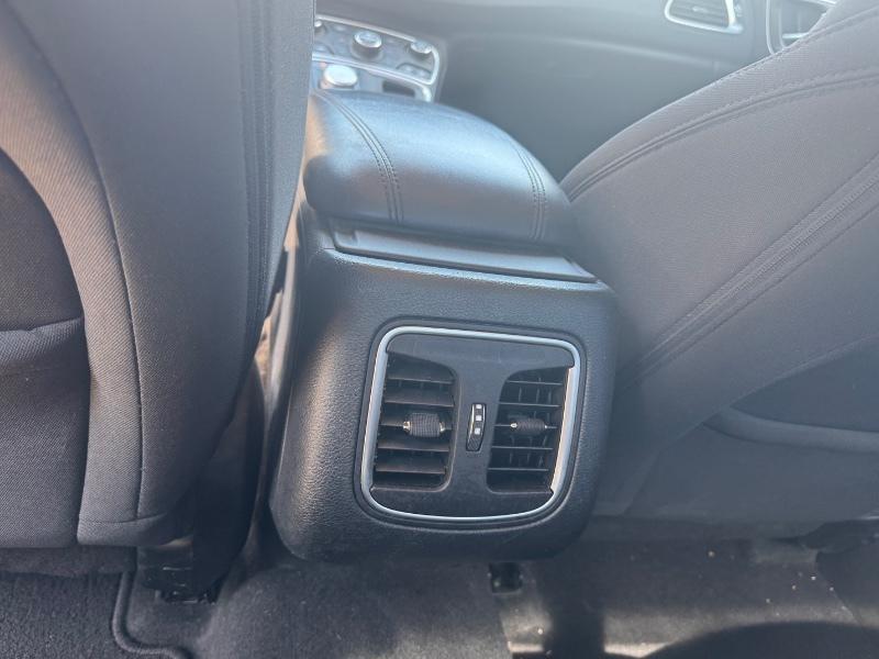 used 2015 Chrysler 200 car, priced at $4,900