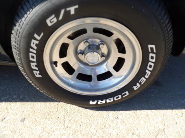 used 1982 Chevrolet Corvette car, priced at $25,500