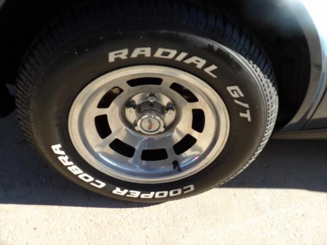 used 1982 Chevrolet Corvette car, priced at $25,500