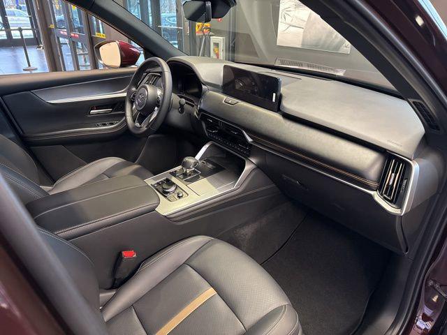 new 2025 Mazda CX-90 car, priced at $55,075