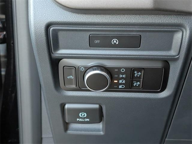 new 2025 Ford F-150 car, priced at $42,161