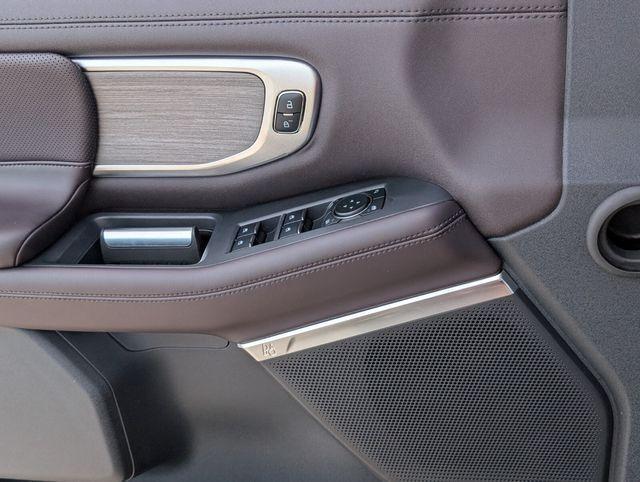new 2025 Ford Expedition car, priced at $86,806