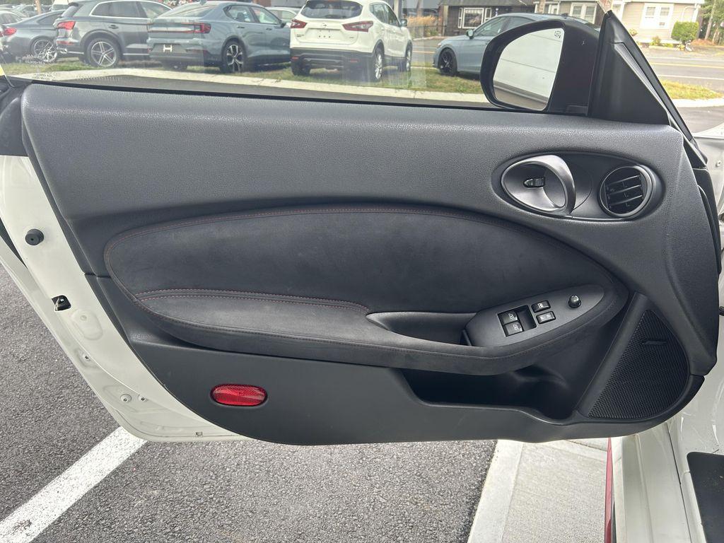 used 2017 Nissan 370Z car, priced at $23,900