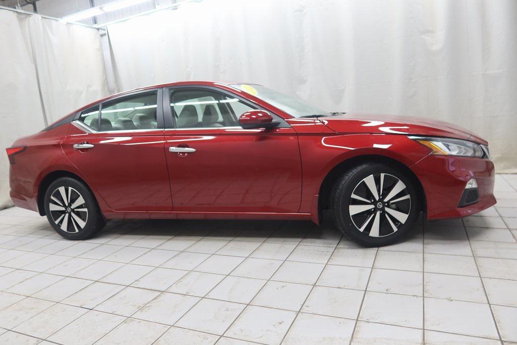 used 2022 Nissan Altima car, priced at $17,557