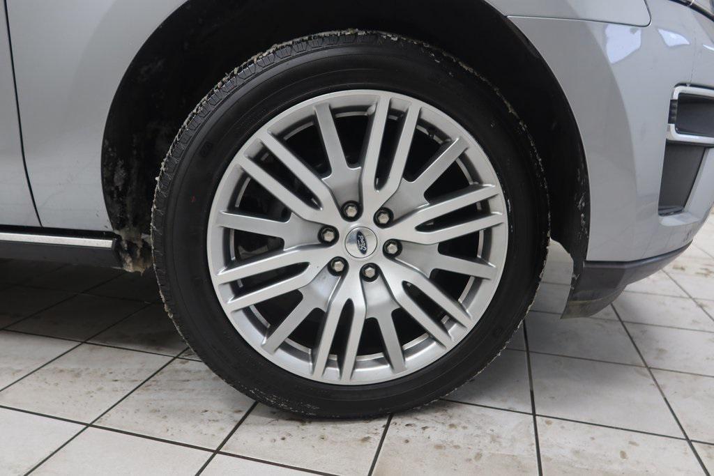 used 2024 Ford Expedition car, priced at $50,820