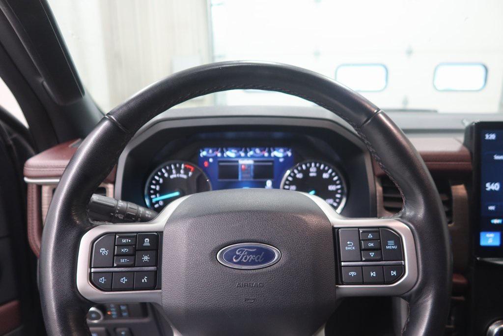 used 2024 Ford Expedition car, priced at $50,820