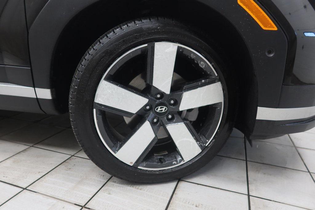 used 2024 Hyundai Santa Fe car, priced at $35,623