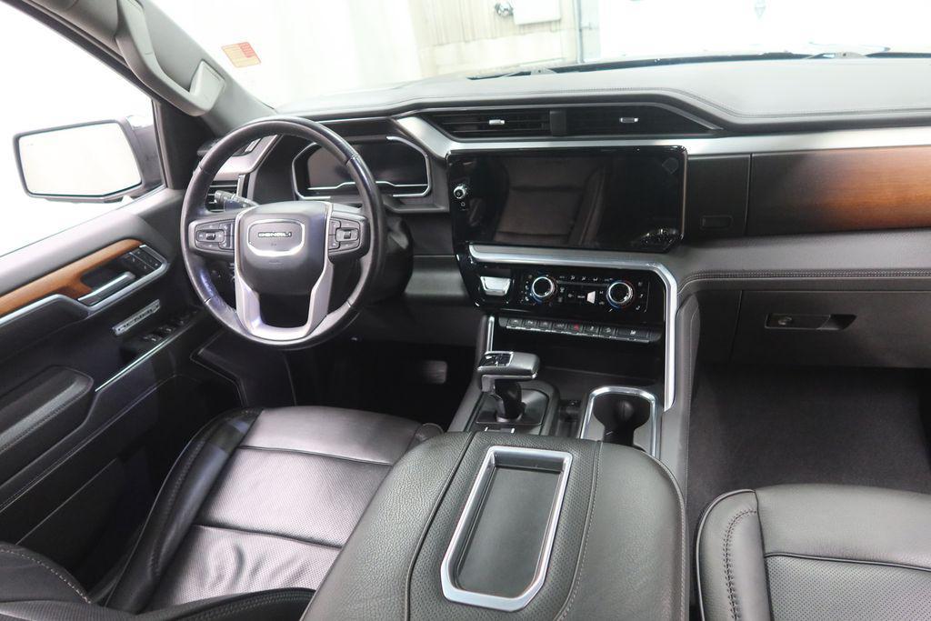 used 2022 GMC Sierra 1500 car, priced at $48,020