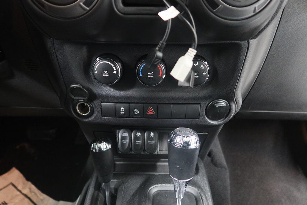 used 2016 Jeep Wrangler Unlimited car, priced at $19,350