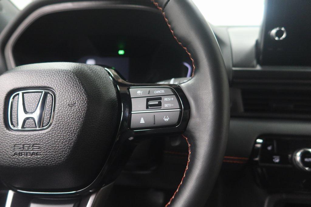 used 2025 Honda Pilot car, priced at $43,853